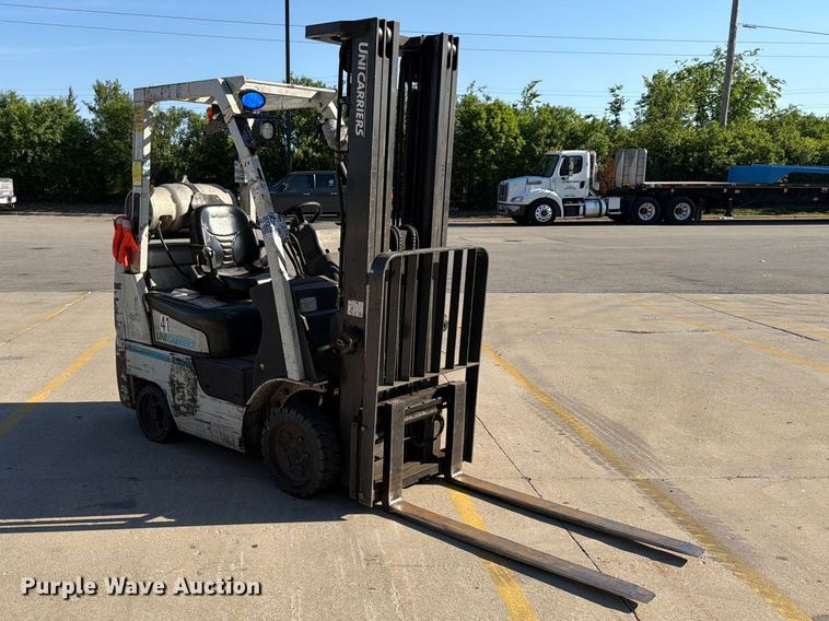 image for item EX4496 2016 UniCarriers CFS40 forklift