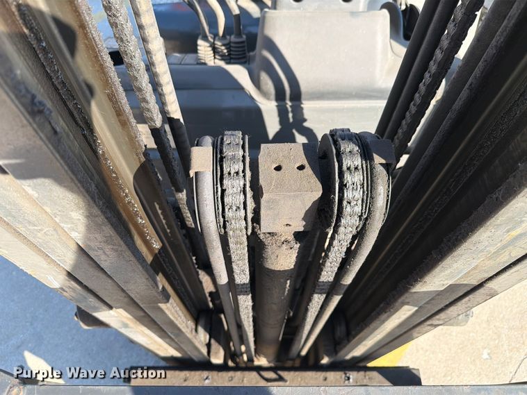 image for item EX4496 2016 UniCarriers CFS40 forklift