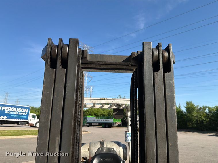 image for item EX4496 2016 UniCarriers CFS40 forklift