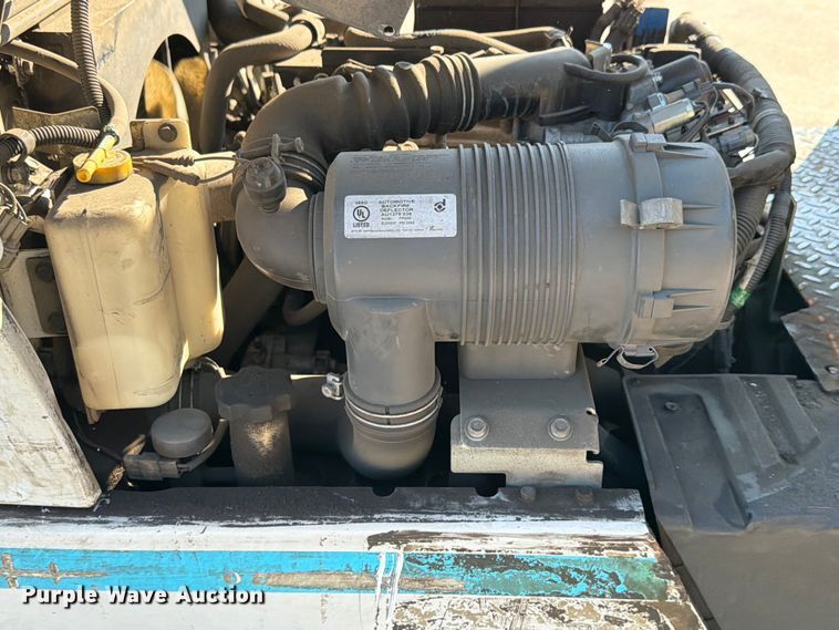 image for item EX4496 2016 UniCarriers CFS40 forklift