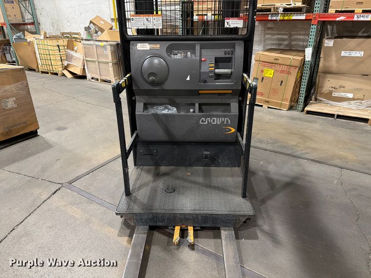 image for item EX4497 2017 Crown SP3500-30 order picker