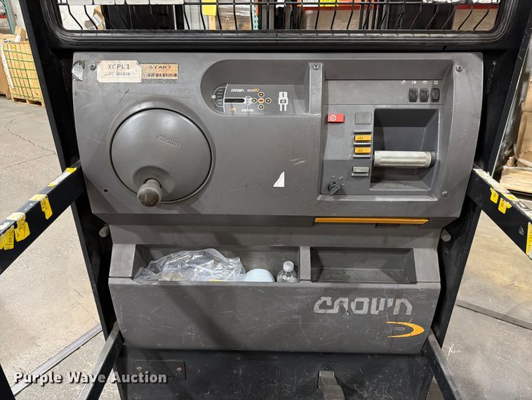 image for item EX4497 2017 Crown SP3500-30 order picker