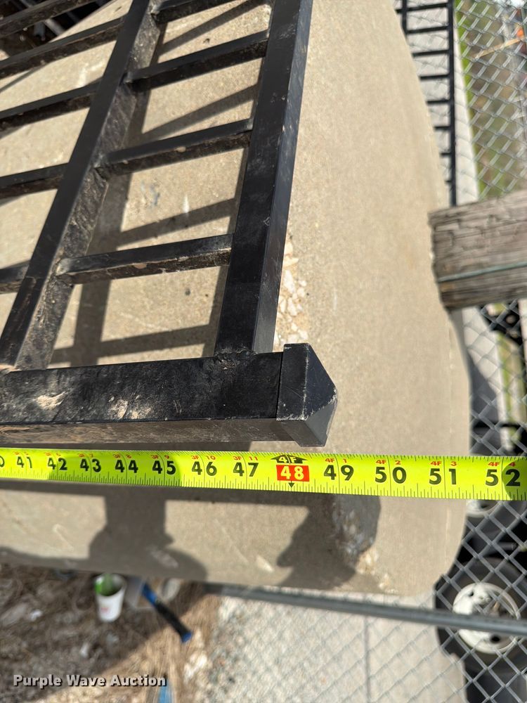 image for item EX5503 Aluminum fencing