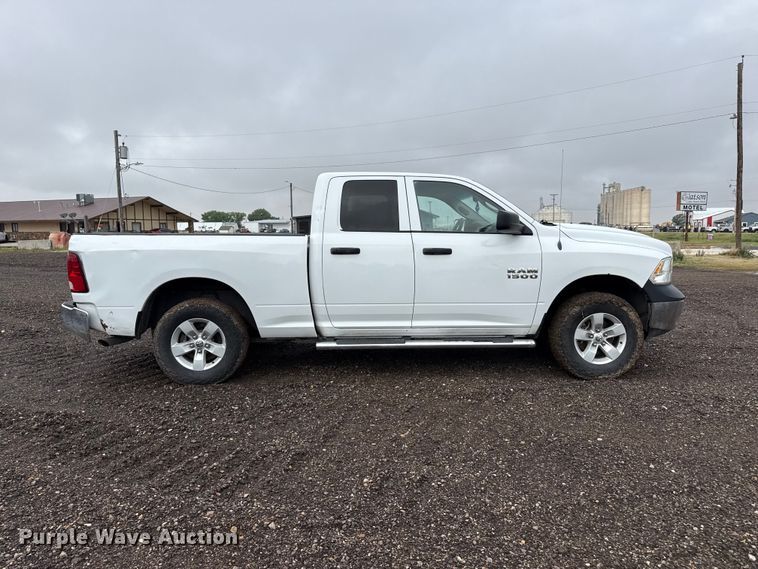 image for item FB6670 2014 RAM 1500 Ext. Cab pickup truck