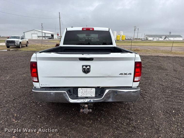 image for item FB6670 2014 RAM 1500 Ext. Cab pickup truck