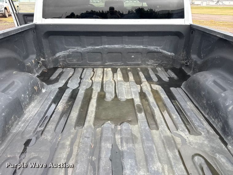 image for item FB6670 2014 RAM 1500 Ext. Cab pickup truck