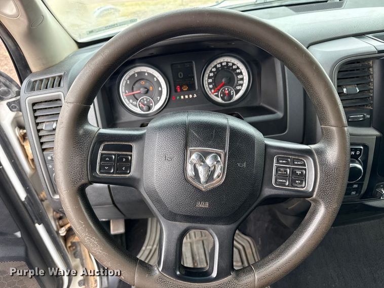image for item FB6670 2014 RAM 1500 Ext. Cab pickup truck