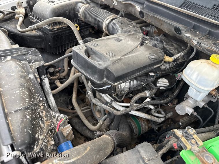 image for item FB6670 2014 RAM 1500 Ext. Cab pickup truck