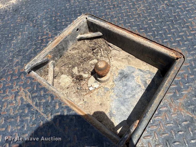 image for item FB6733 Bradford Built flatbed
