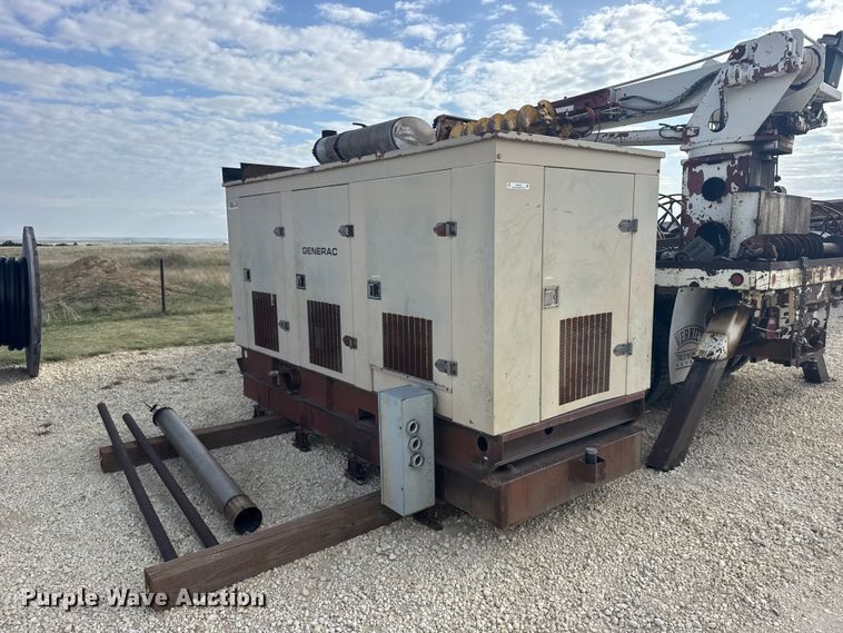 image for item FB7435 Generac 3286B-1266B generator