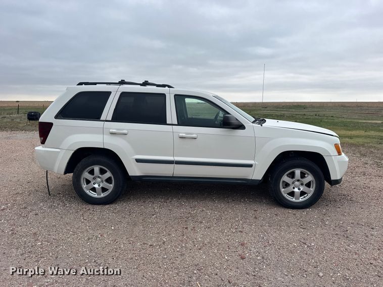 image for item FB7437 2008 Jeep Grand Cherokee SUV