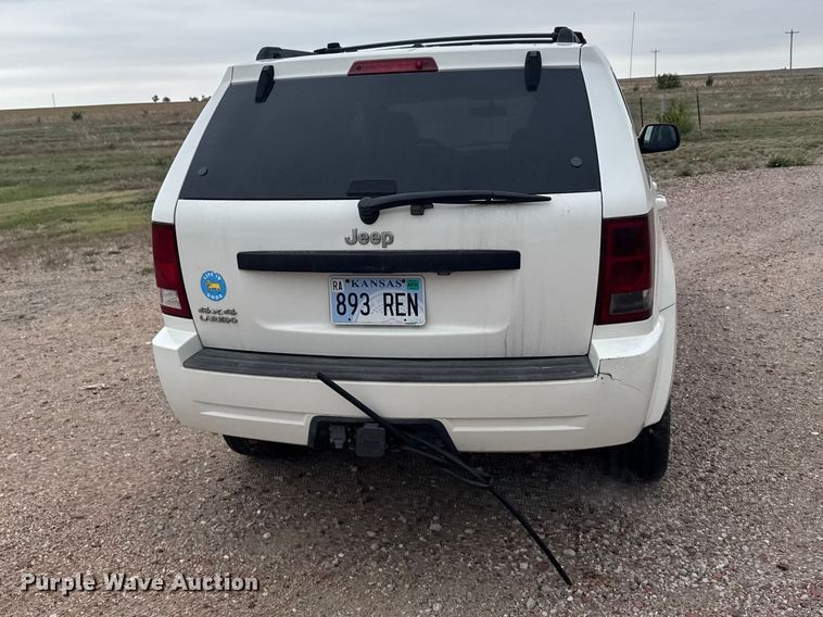 image for item FB7437 2008 Jeep Grand Cherokee SUV