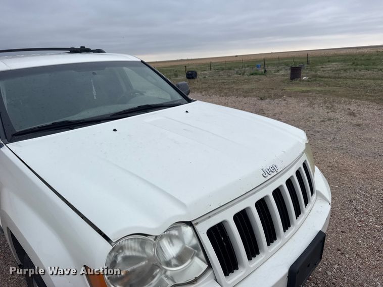 image for item FB7437 2008 Jeep Grand Cherokee SUV