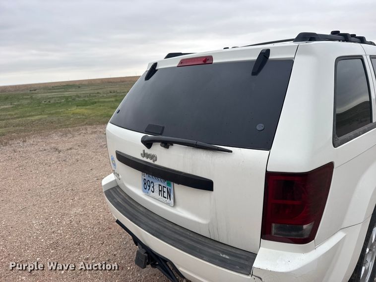 image for item FB7437 2008 Jeep Grand Cherokee SUV