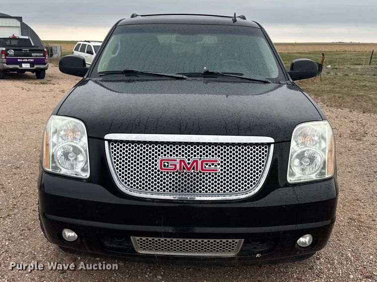 image for item FB7438 2012 GMC Yukon SUV