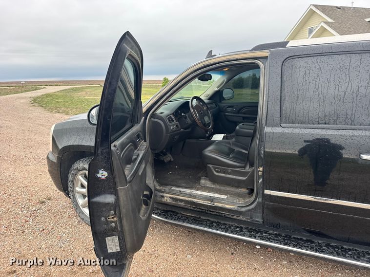 image for item FB7438 2012 GMC Yukon SUV