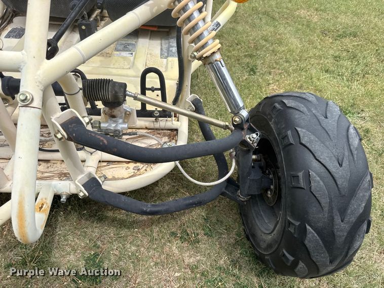 image for item FB7447 2011 Zhejiangdi Go-Kart