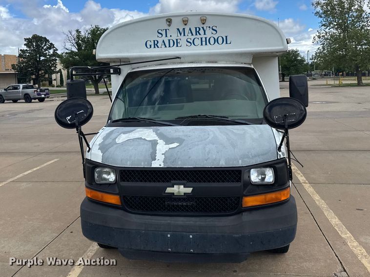 image for item FB7452 2003 Chevrolet Express school bus