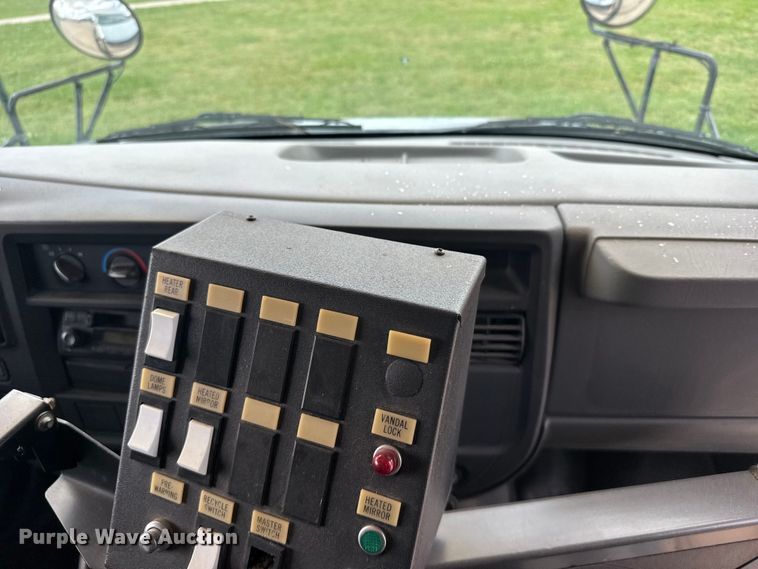 image for item FB7452 2003 Chevrolet Express school bus