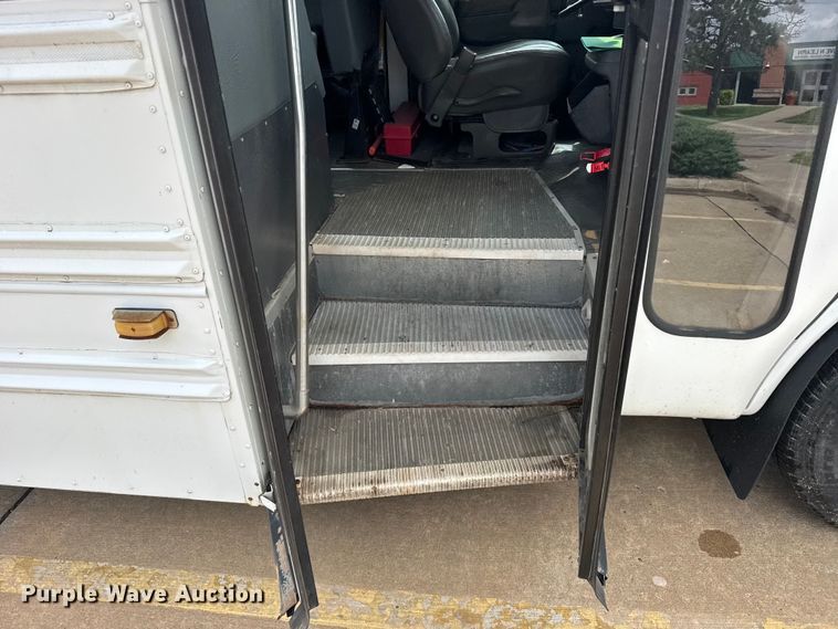 image for item FB7453 2003 Chevrolet Express school bus