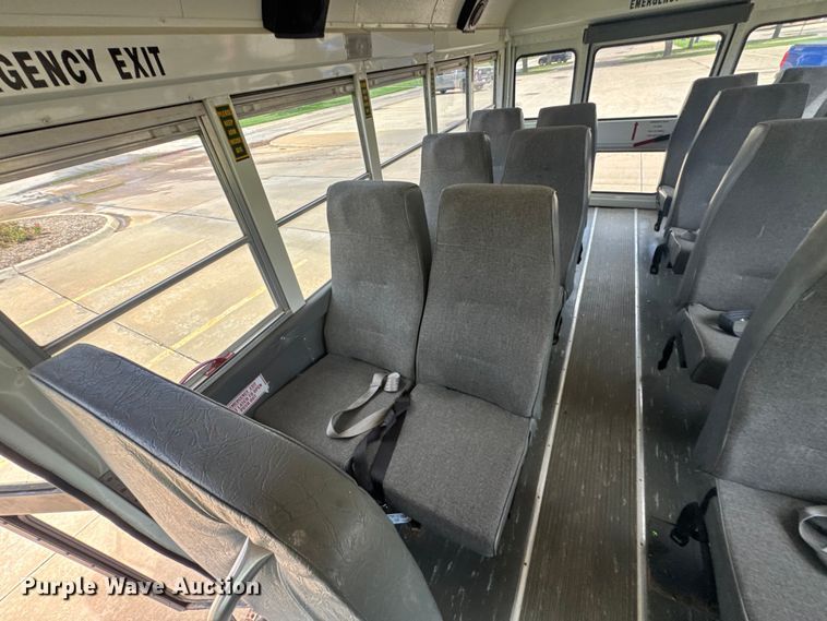 image for item FB7453 2003 Chevrolet Express school bus
