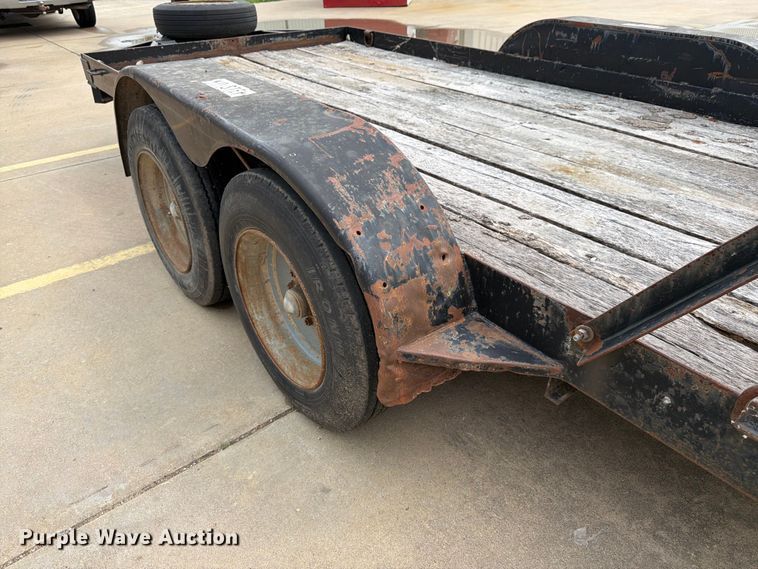 image for item FB7458 2001 Supe equipment trailer