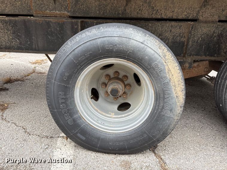 image for item FB8482 2009 All Wheel Drive Equipment Mfg GT12.5 grapple trailer