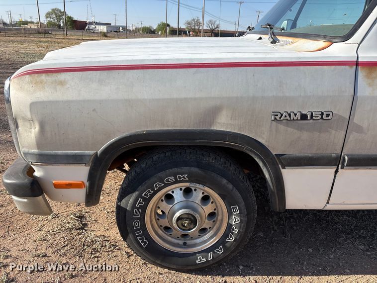 image for item FC2160 1991 Dodge D150 Ext. Cab pickup truck