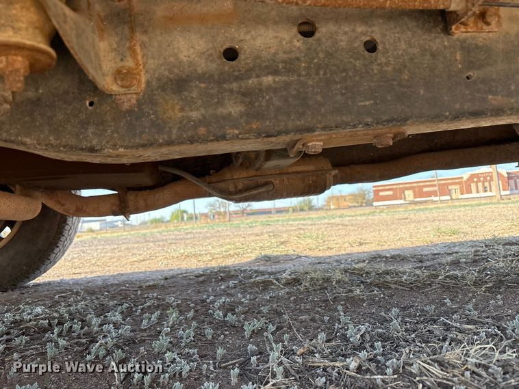 image for item FC2160 1991 Dodge D150 Ext. Cab pickup truck
