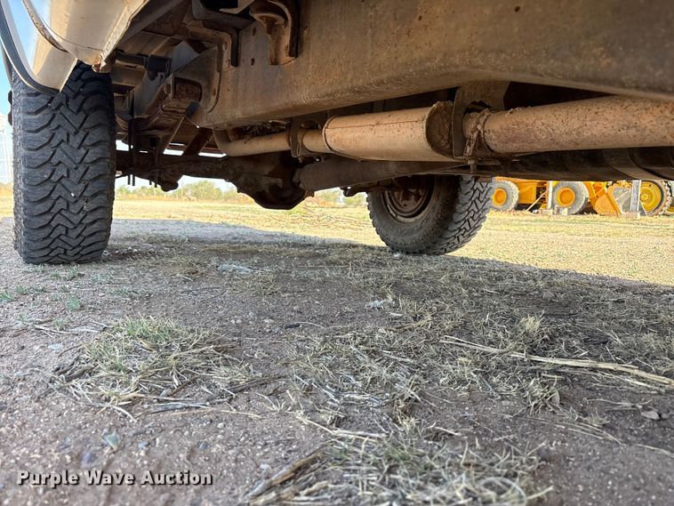 image for item FC2160 1991 Dodge D150 Ext. Cab pickup truck