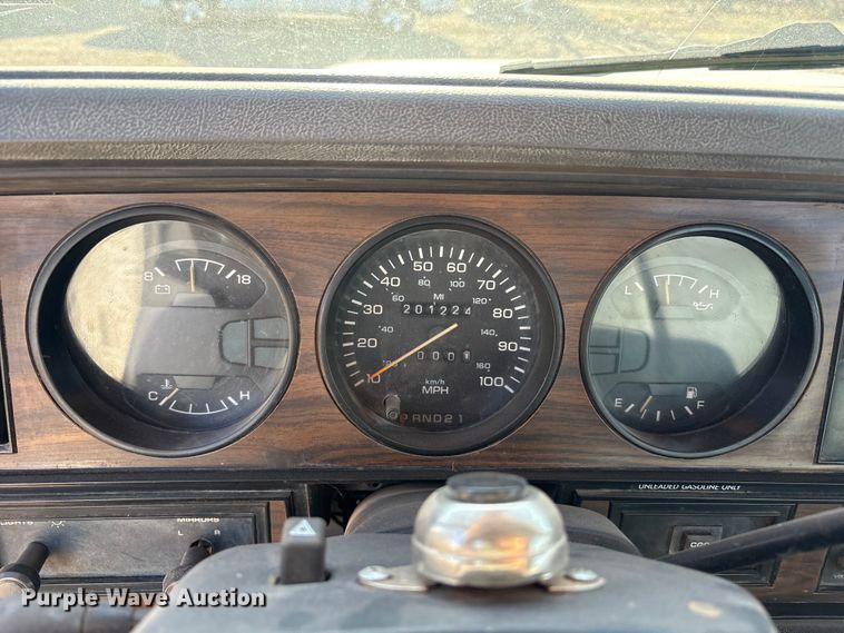 image for item FC2160 1991 Dodge D150 Ext. Cab pickup truck