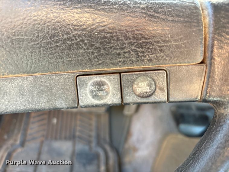 image for item FC2160 1991 Dodge D150 Ext. Cab pickup truck