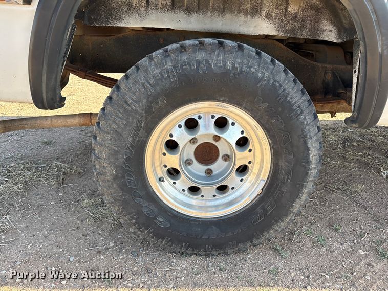 image for item FC2160 1991 Dodge D150 Ext. Cab pickup truck