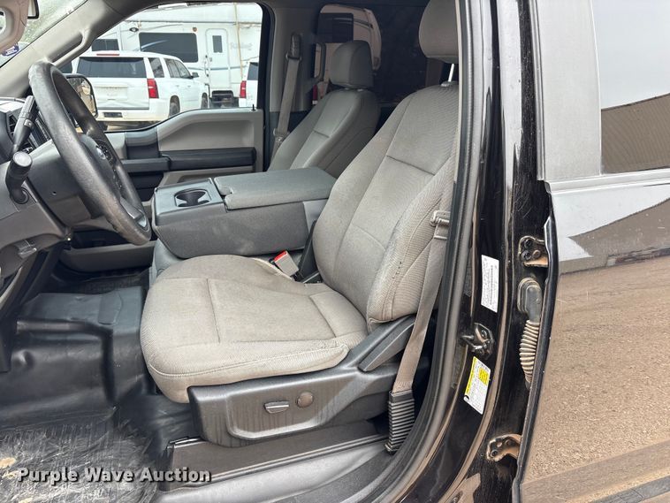 image for item FC2349 2020 Ford F150 Crew Cab pickup truck