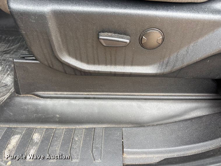 image for item FC2349 2020 Ford F150 Crew Cab pickup truck