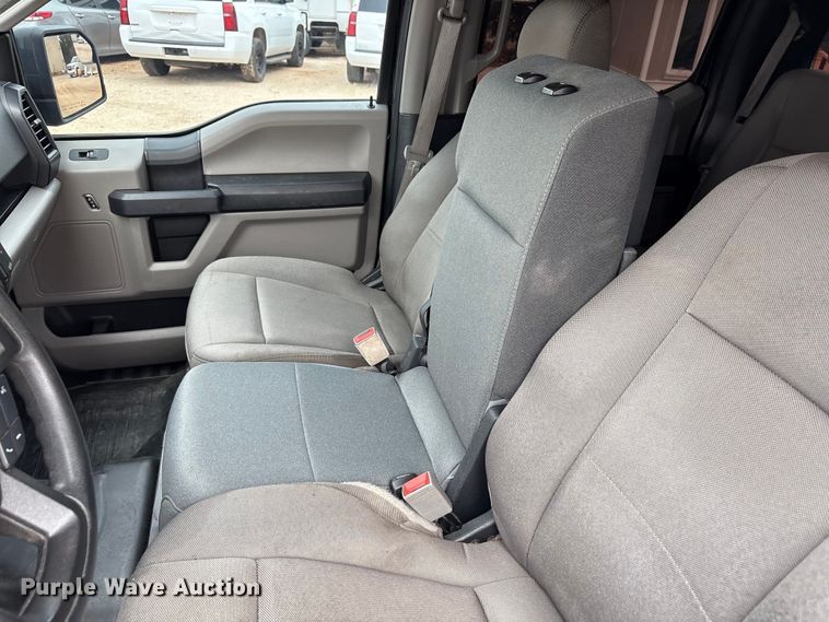 image for item FC2349 2020 Ford F150 Crew Cab pickup truck