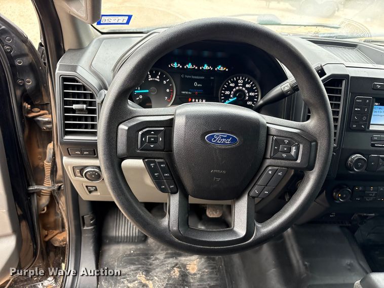 image for item FC2349 2020 Ford F150 Crew Cab pickup truck