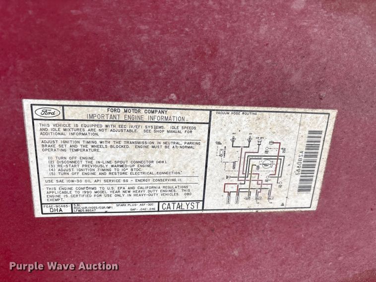 image for item FC2363 1990 Ford F250 flatbed pickup truck
