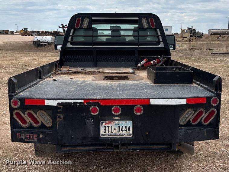 image for item FC2382 2012 Ford F250 Super Duty flatbed pickup truck