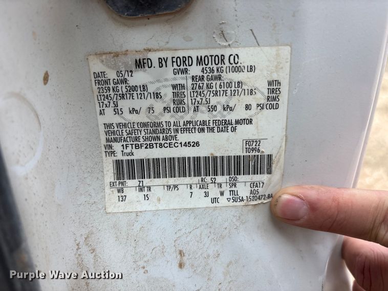 image for item FC2382 2012 Ford F250 Super Duty flatbed pickup truck