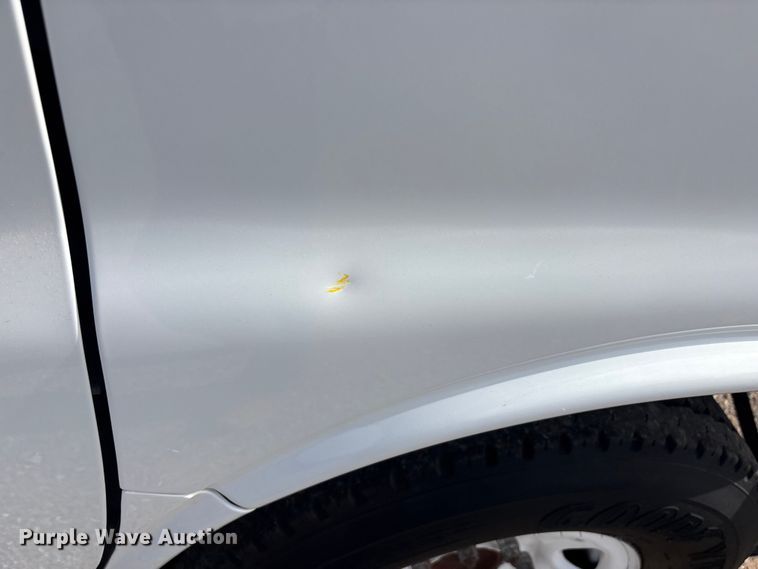 image for item FC2399 2019 Chevrolet Express van