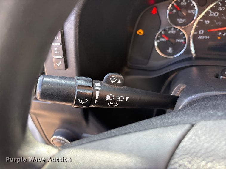 image for item FC2399 2019 Chevrolet Express van