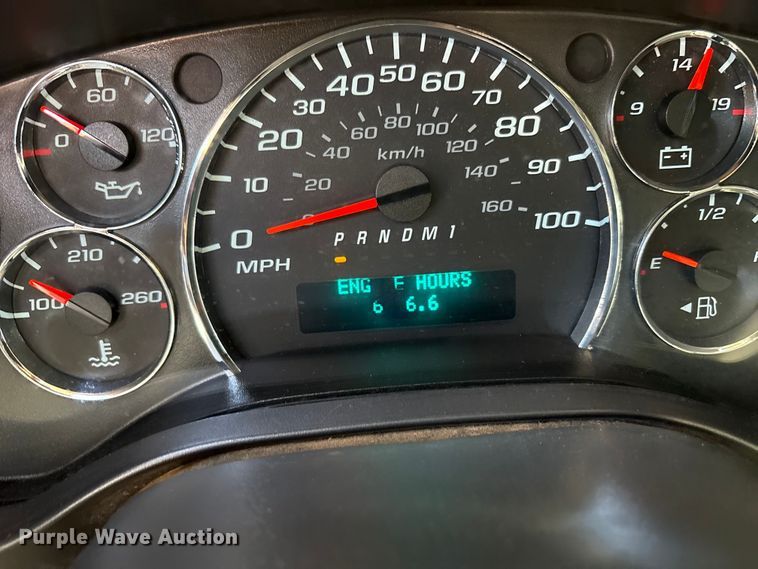 image for item FC2399 2019 Chevrolet Express van