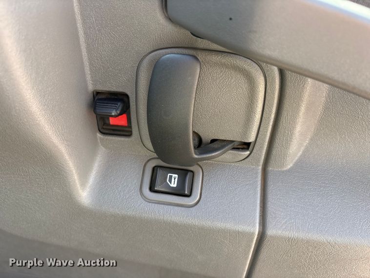 image for item FC2399 2019 Chevrolet Express van