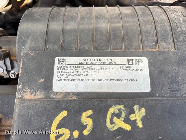 image for item FC2399 2019 Chevrolet Express van