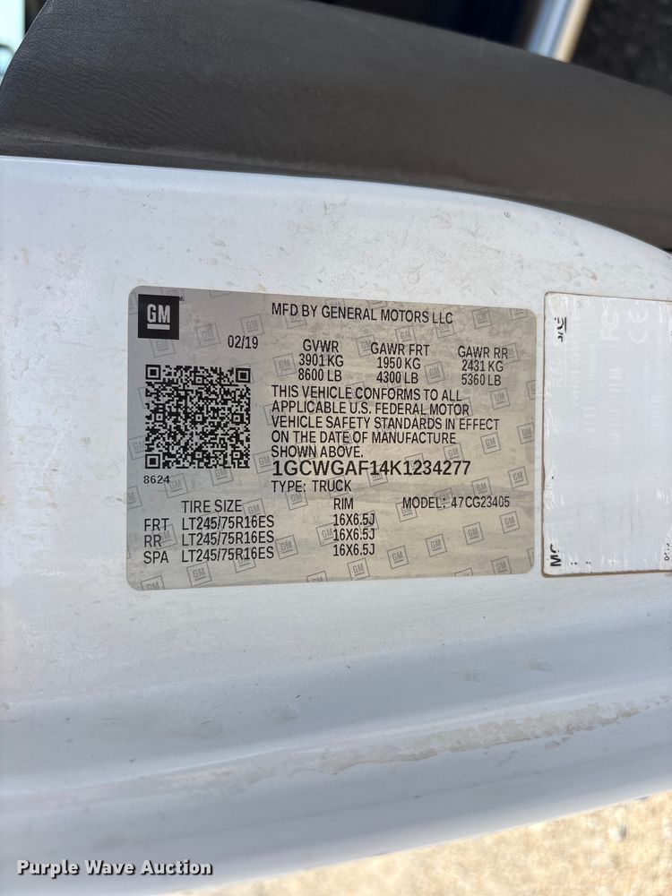image for item FC2399 2019 Chevrolet Express van