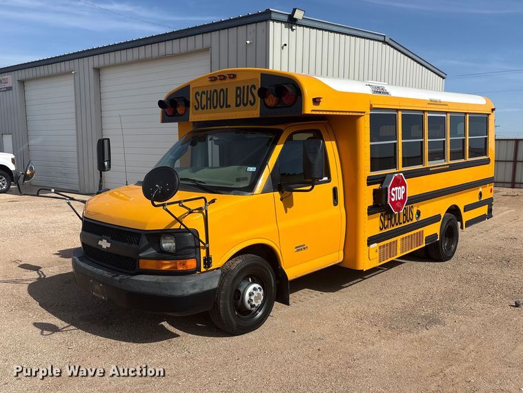 image for item FC2400 2016 Chevrolet Express school bus