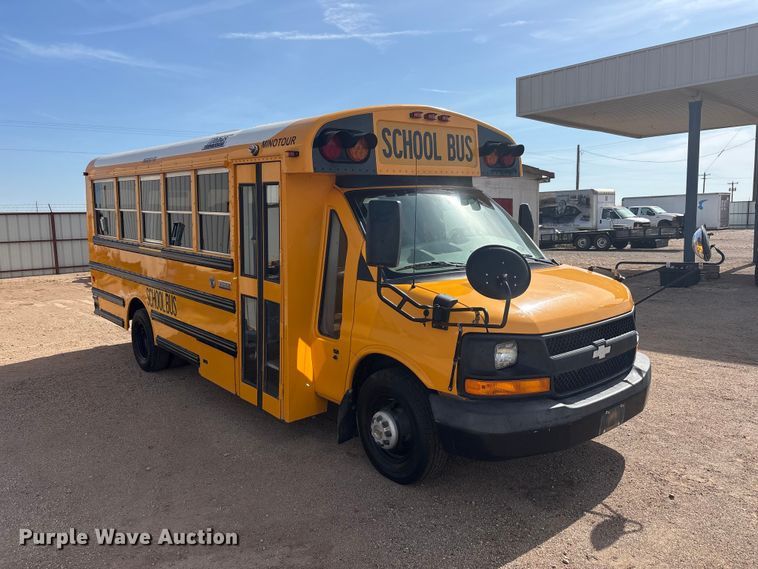image for item FC2400 2016 Chevrolet Express school bus