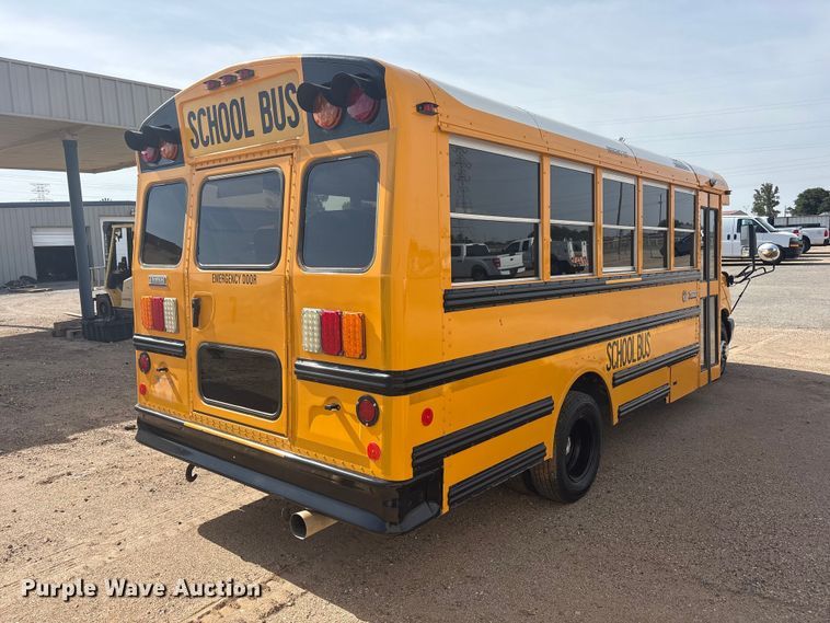 image for item FC2400 2016 Chevrolet Express school bus