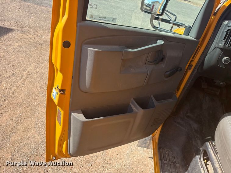 image for item FC2400 2016 Chevrolet Express school bus